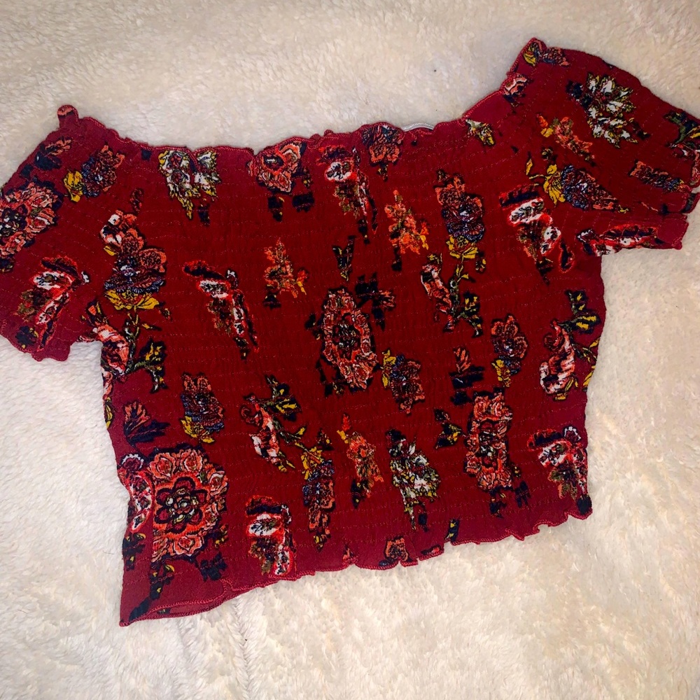 Red floral croptop :)